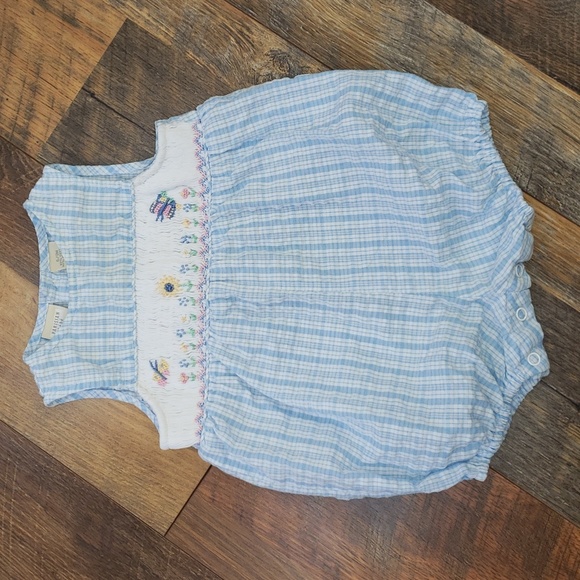 Parisian Bebe Blue and White Plaid Romper with Embroidered Flowers, Size 6-9M - Picture 1 of 7